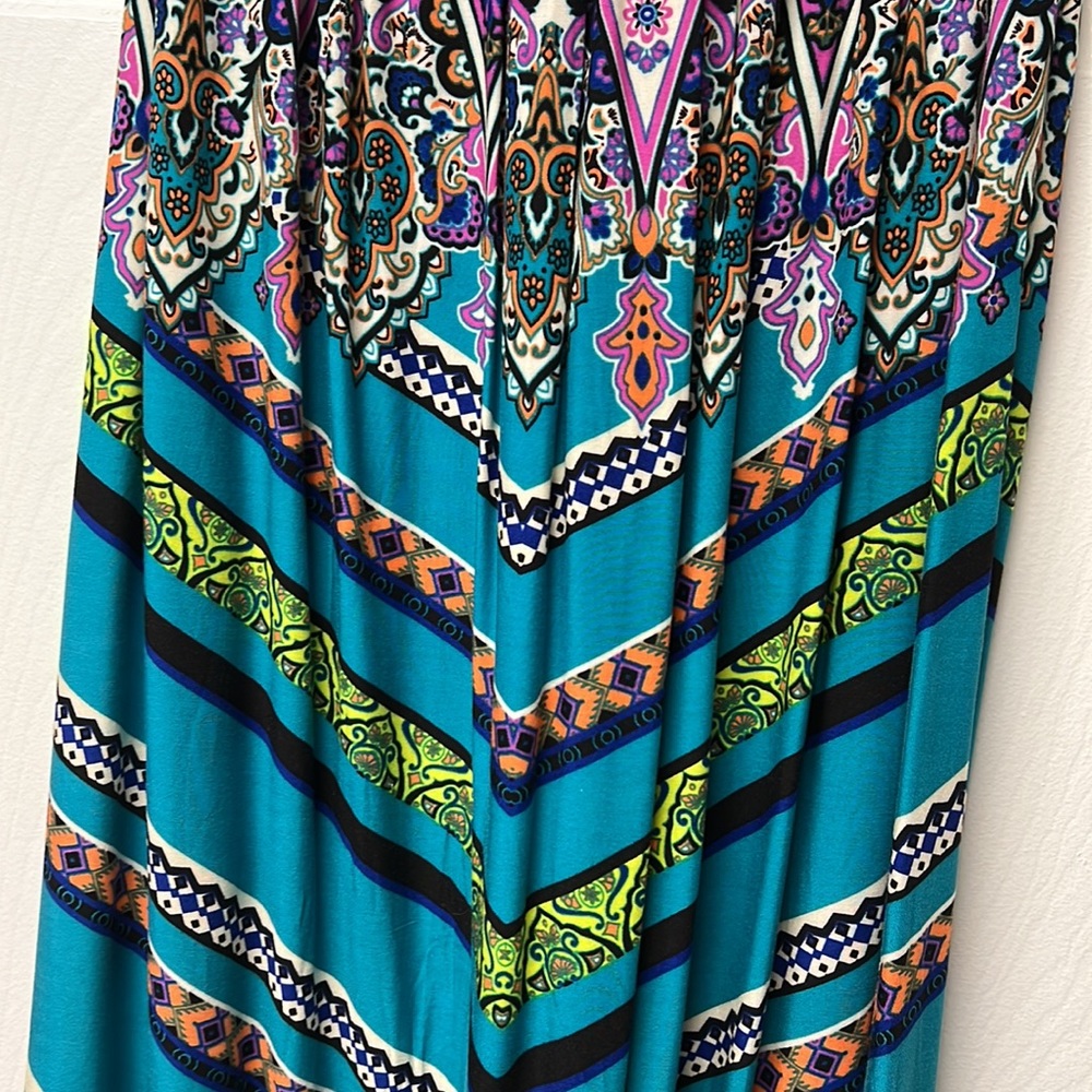 Forever 21 - Picture 3 of 6
